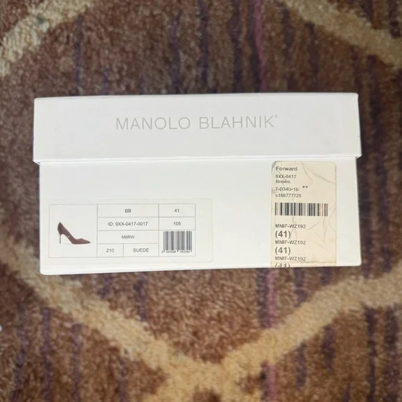 Manolo Blahnik BB Pumps - Picture 10 of 10